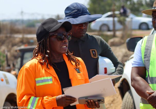 Engineer Joy Makumbe, Permanent Secretary in the Transport Ministry speaking during a media tour in Masvingo (Pic By Lovejoy Mutongwiza)